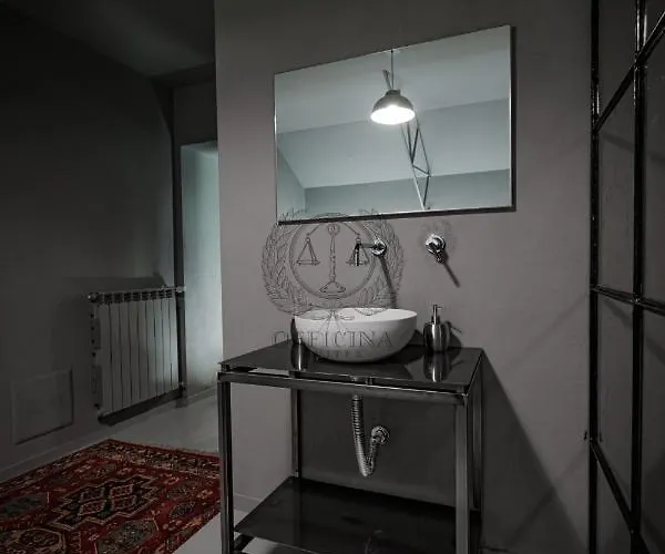 Officina - , Navigli, Bocconi, Movida, Porta Ticinese *